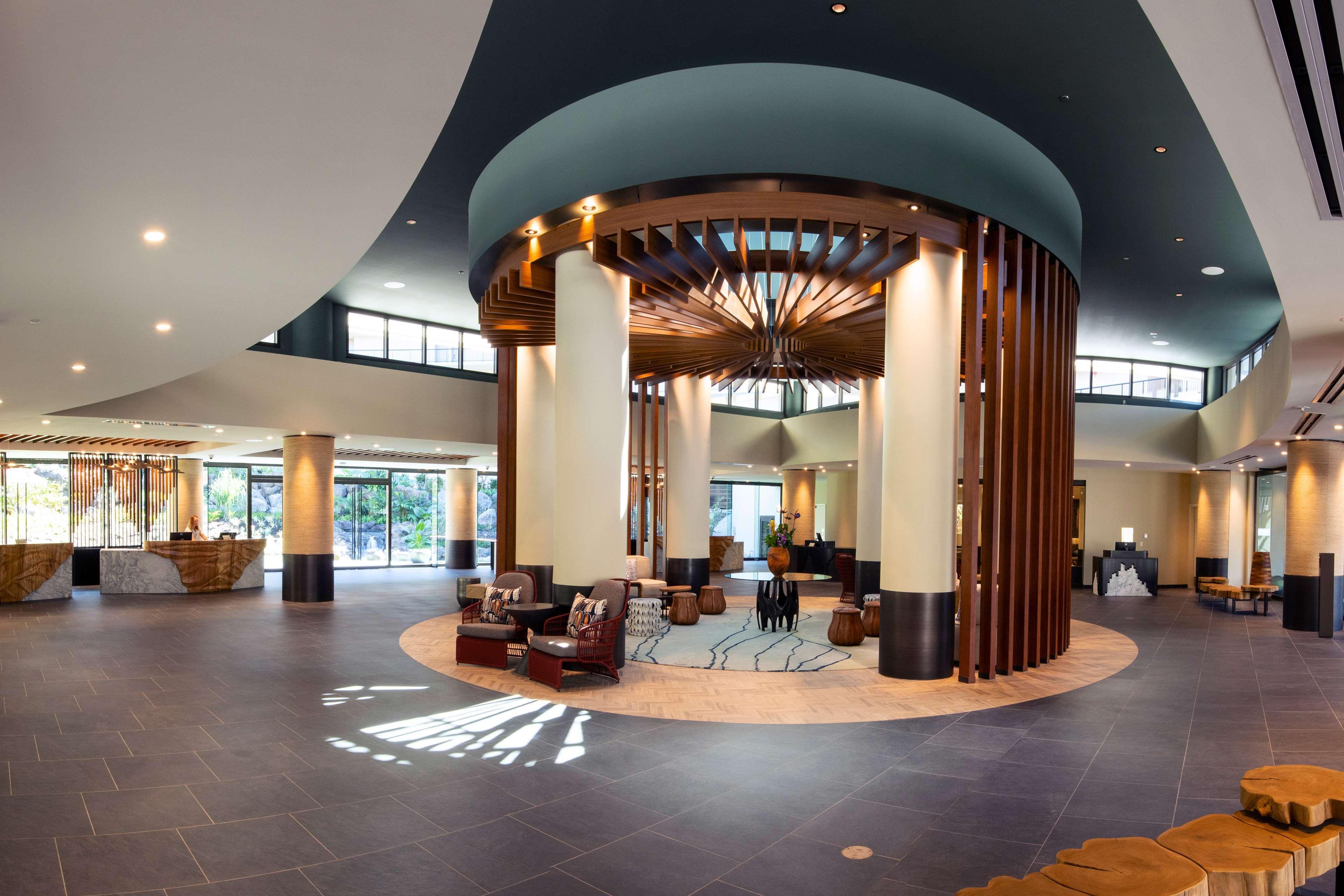 โอเชียน ทาวเวอร์ บาย ฮิลตัน แกรนด์ แวเคชั่น Hotel ไวโคโลอา ภายนอก รูปภาพ