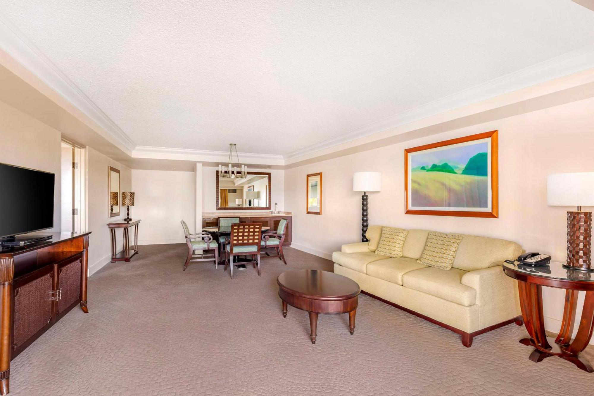 โอเชียน ทาวเวอร์ บาย ฮิลตัน แกรนด์ แวเคชั่น Hotel ไวโคโลอา ภายนอก รูปภาพ